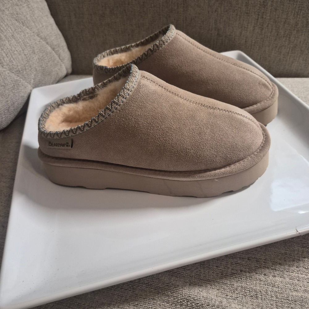 Bearpaw Martis Suede Platform Slippers Taupe Mules Woven Trim Womens 8